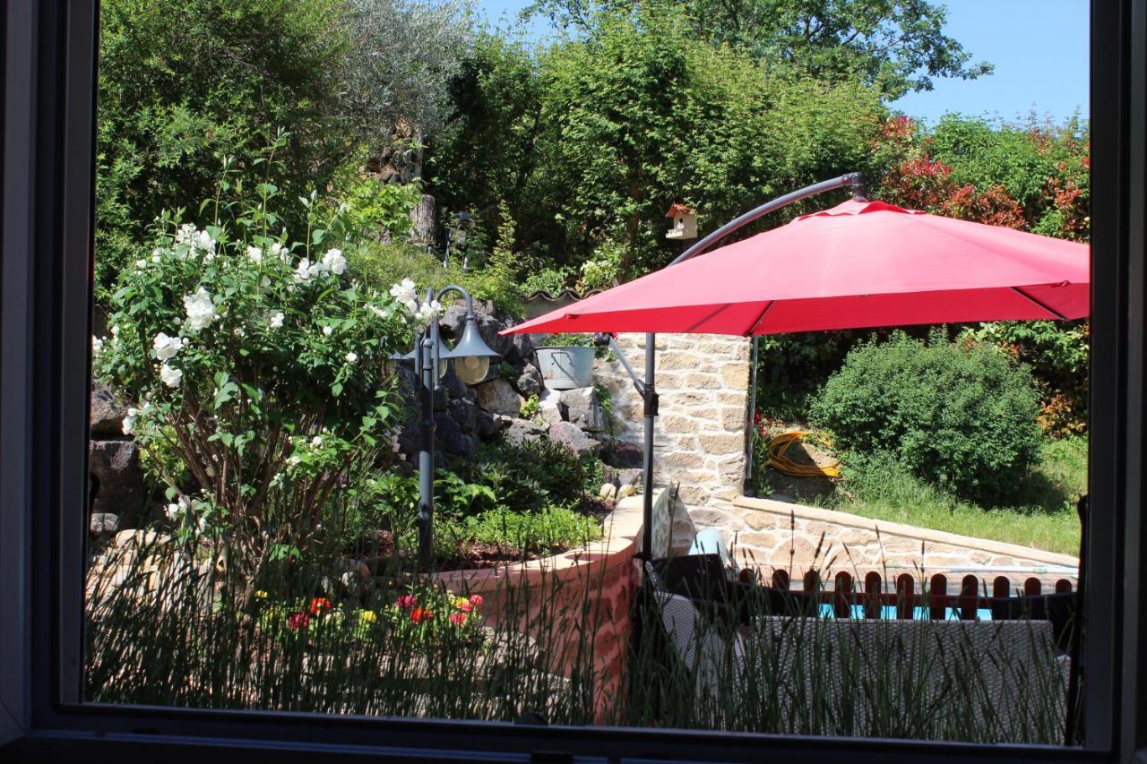 Saint-Martin-de-BrômesL'Establoun公寓 外观 照片