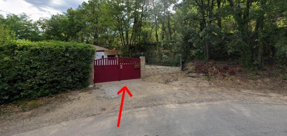 Saint-Martin-de-BrômesL'Establoun公寓 外观 照片